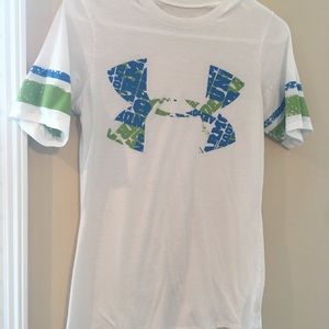 UA Loose Fit Tee